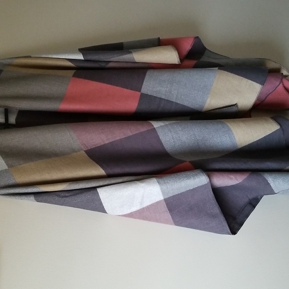 Wrap - Picture 2 of 2